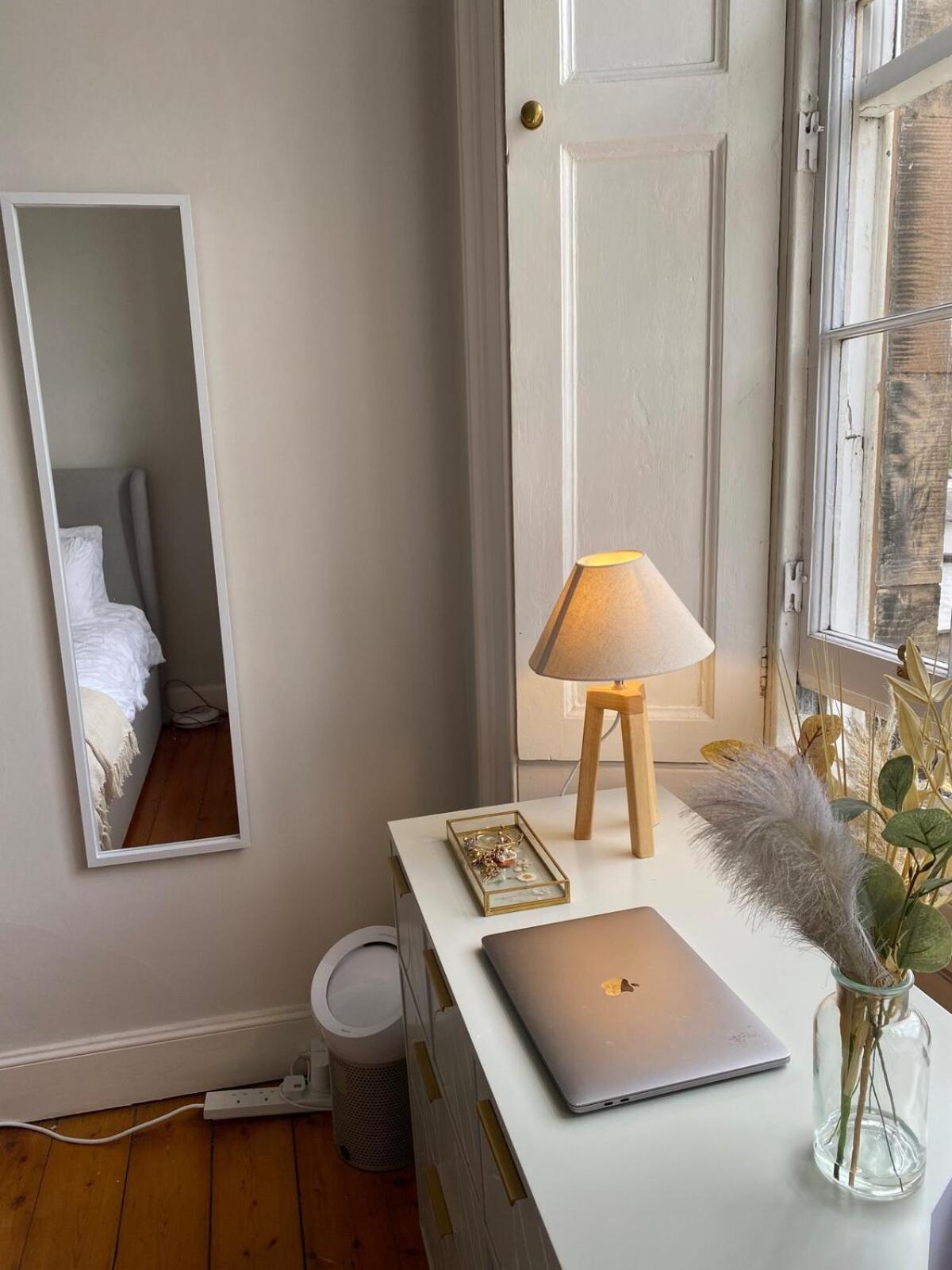 Light & Bright Apartment